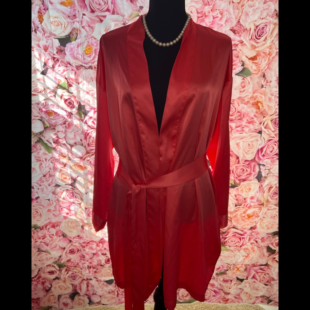 Victoria's Secret One Size Coral Robe